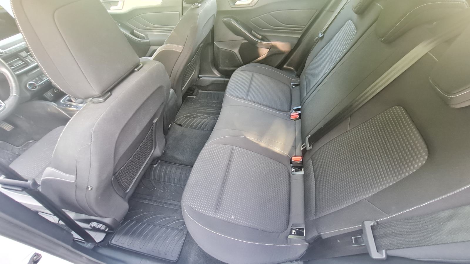 Ford Focus 1,5 TDCi Business 120 KS, 2019., 122.800 km, HR auto, fotografija 12