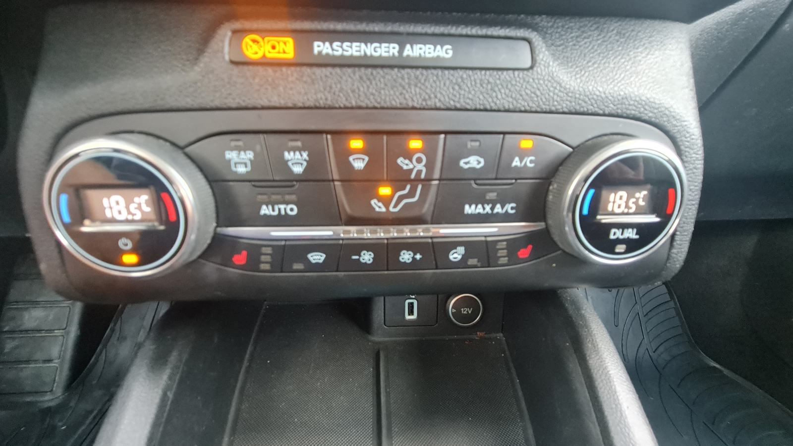 Ford Focus 1,5 TDCi Business 120 KS, 2019., 122.800 km, HR auto, fotografija 14