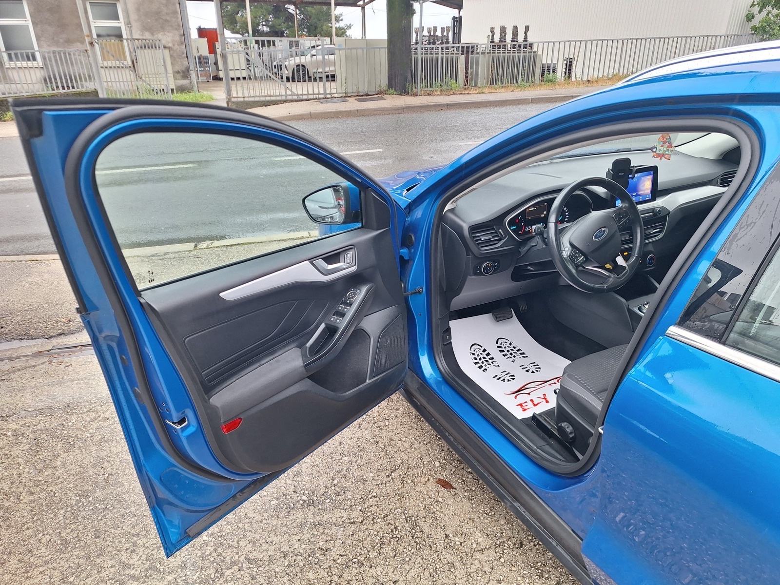 Ford Focus 1,5 TDCI 120KS AUTOMATIK P.KAMERA/NAVI.(REG.07.2026), fotografija 10