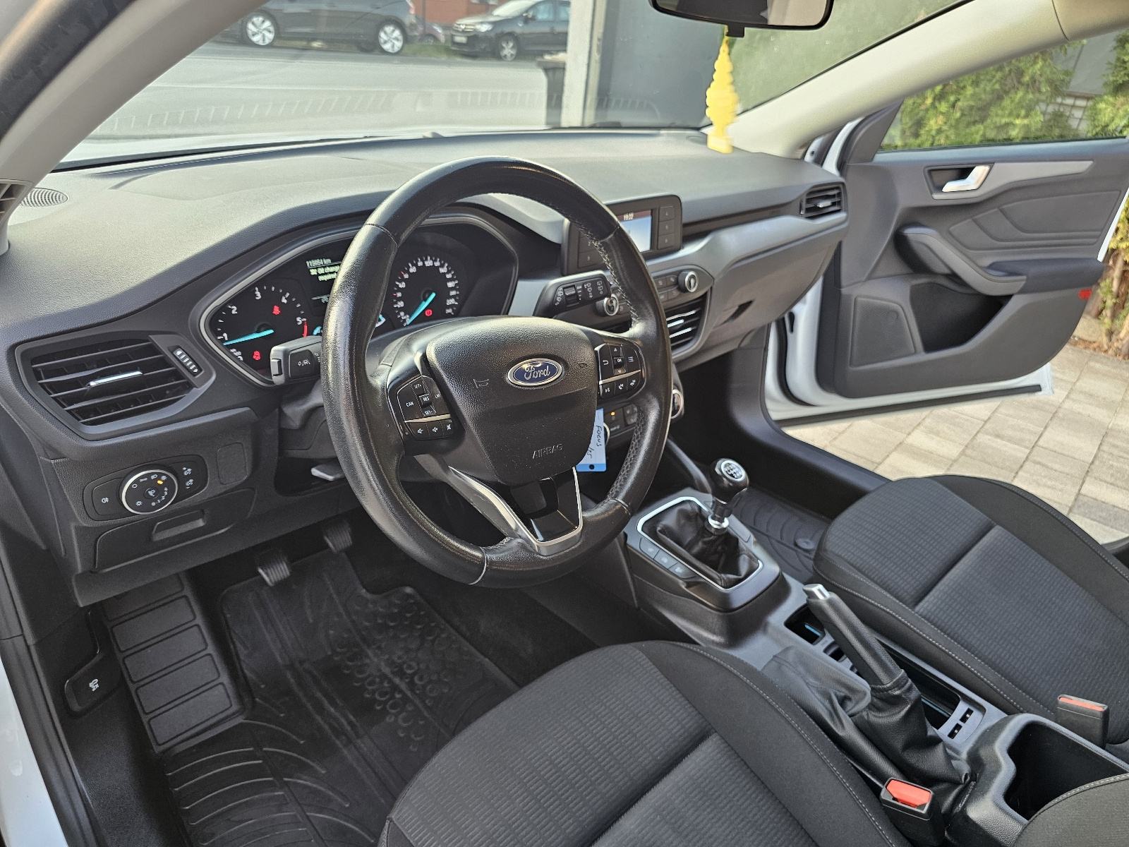 Ford Focus 1,5 TDCi Ecoblue,mod.2020 god,115000 km!!!, fotografija 11