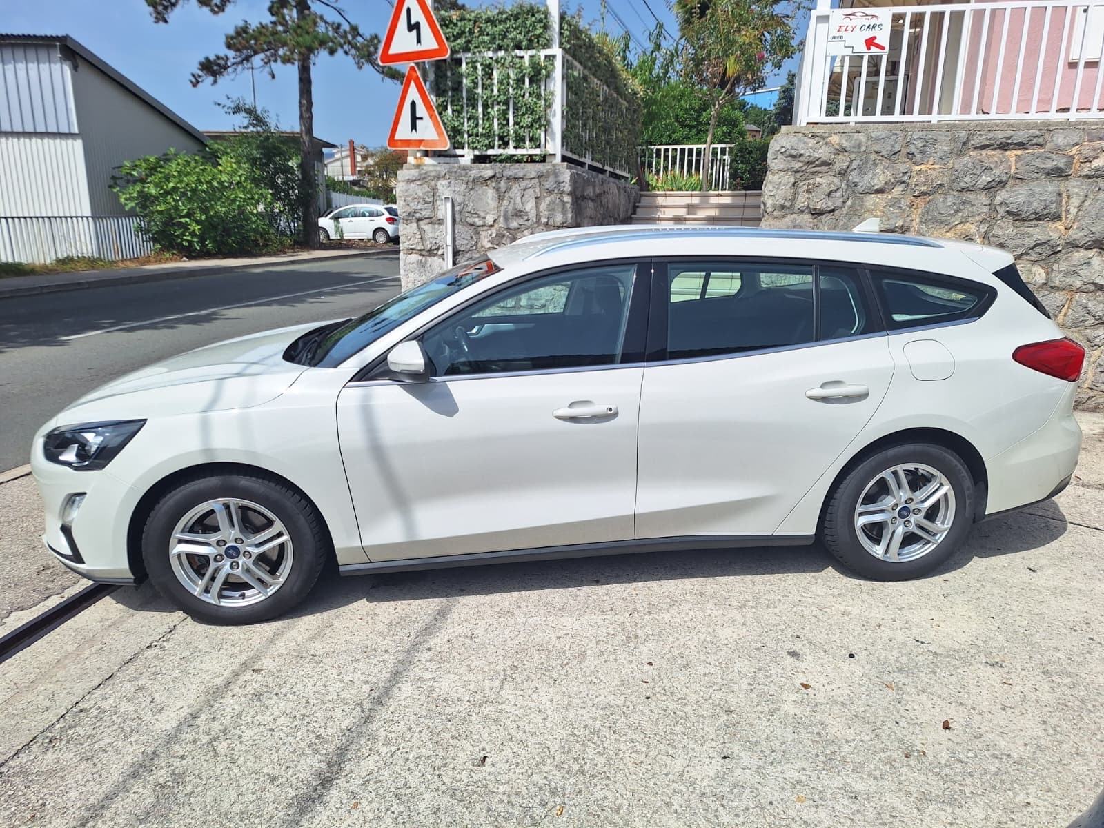 Ford Focus 1,5 TDCI EcoBlue NAVI/PARKING KAMERA, fotografija 7