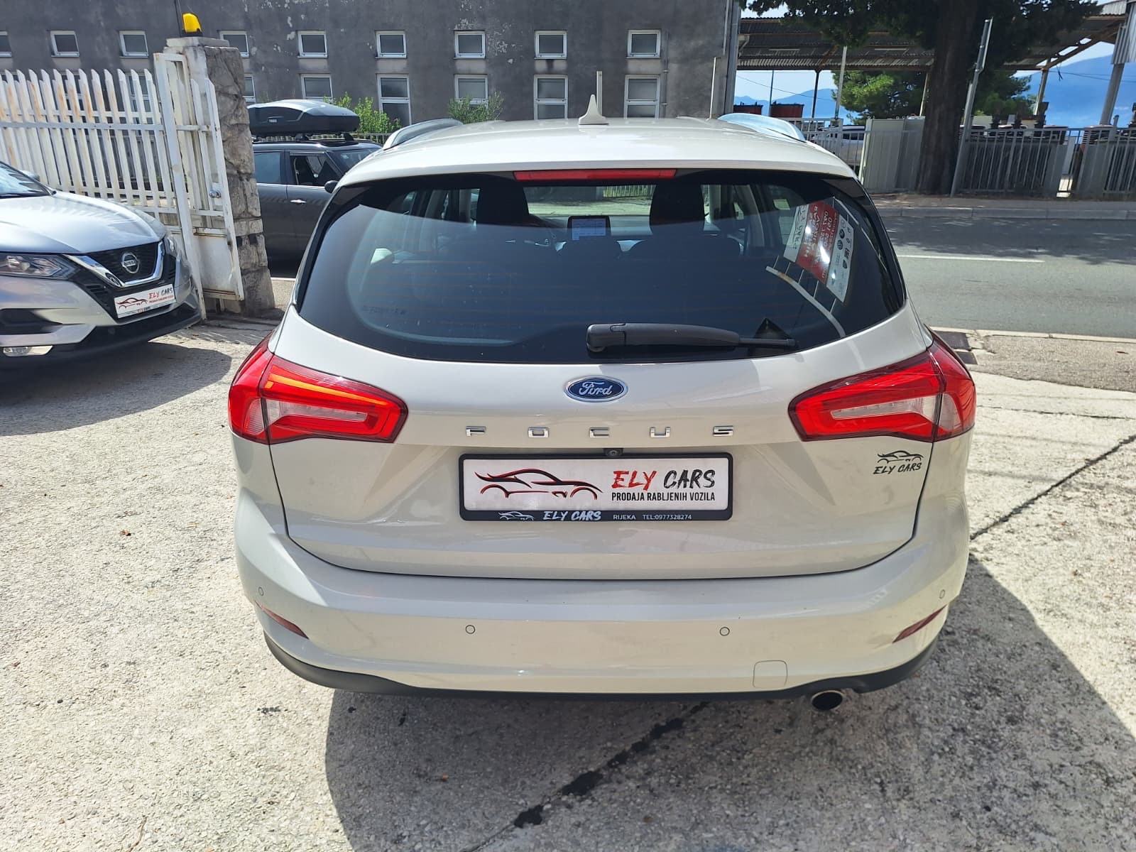 Ford Focus 1,5 TDCI EcoBlue NAVI/PARKING KAMERA, fotografija 8