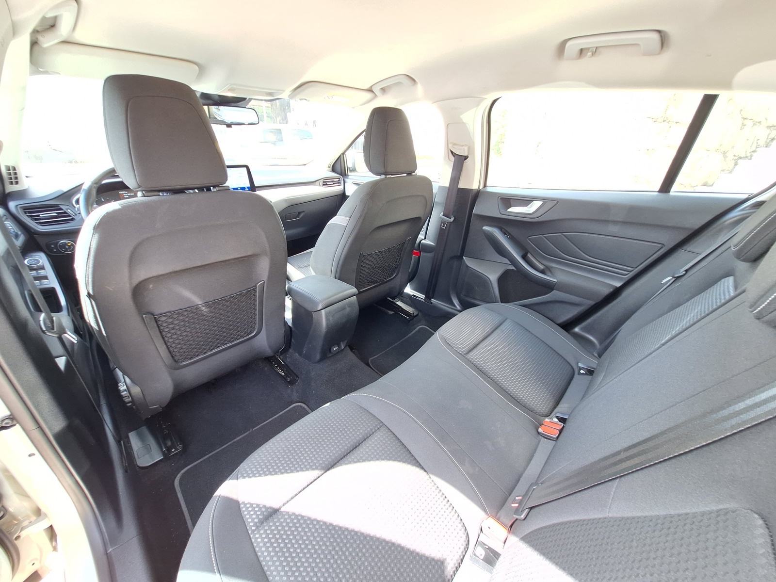 Ford Focus 1,5 TDCI EcoBlue NAVI/PARKING KAMERA, fotografija 20