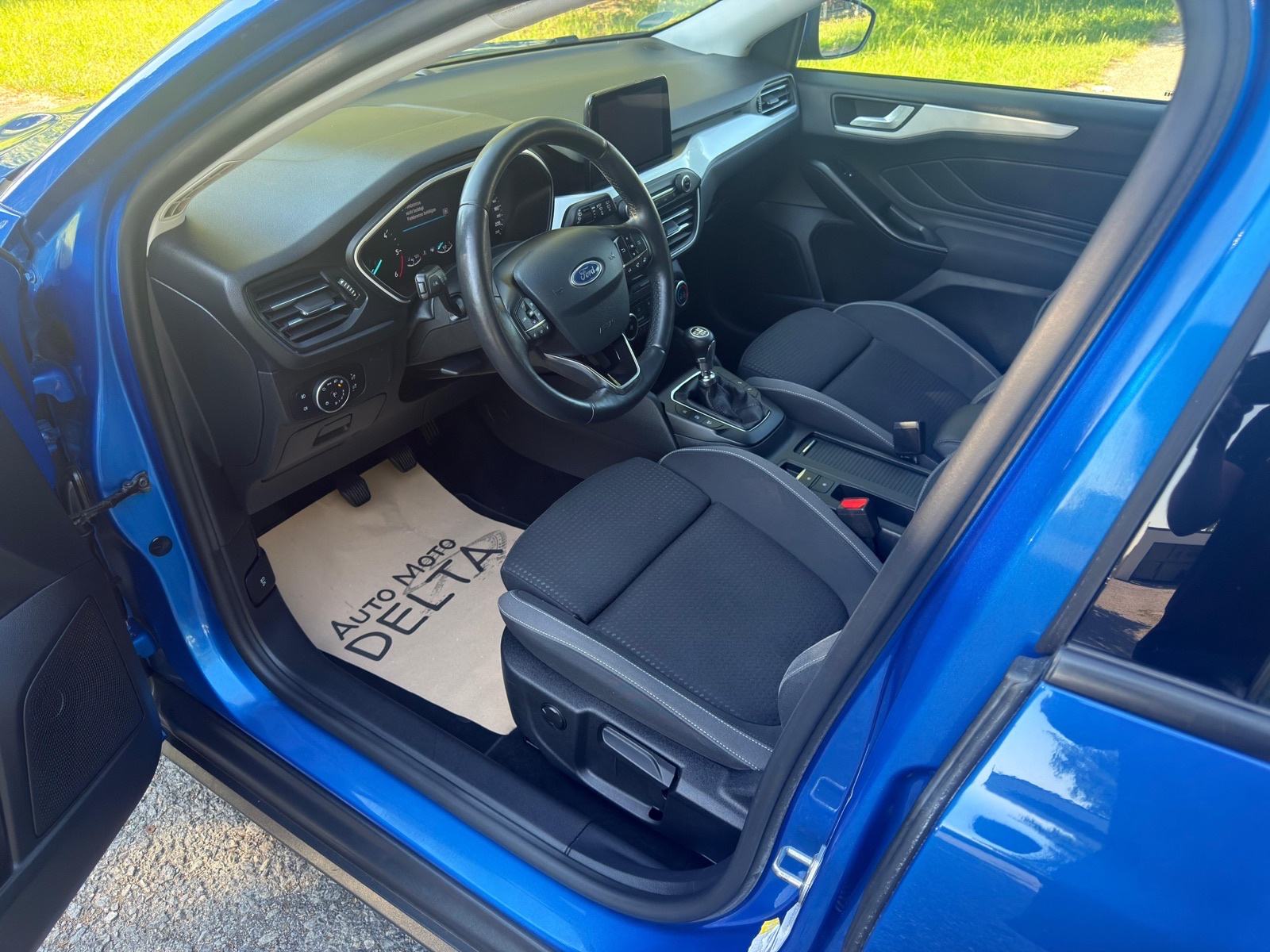 Ford Focus 1,5 TDCi-LED-TEMP-NAVI-R.KAMERA-GR. SJEDALA-PARK PILOT, fotografija 11