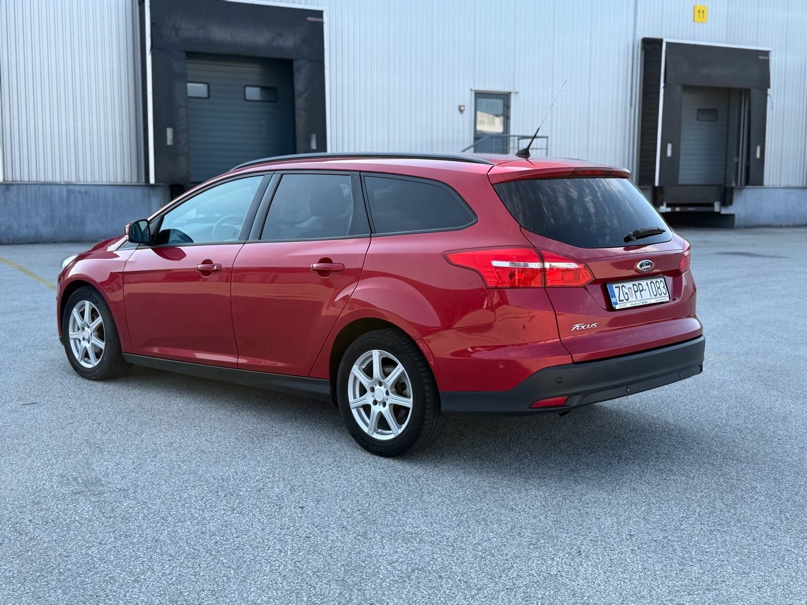 Ford Focus 1.5 TDCi #NAVI #PDC, fotografija 6