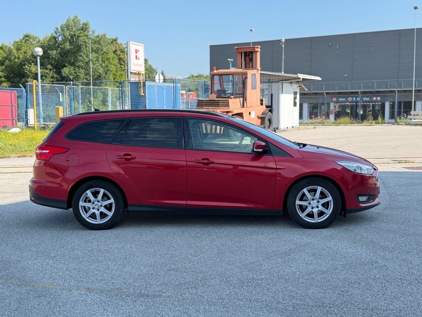Ford Focus 1.5 TDCi #NAVI #PDC, fotografija 4