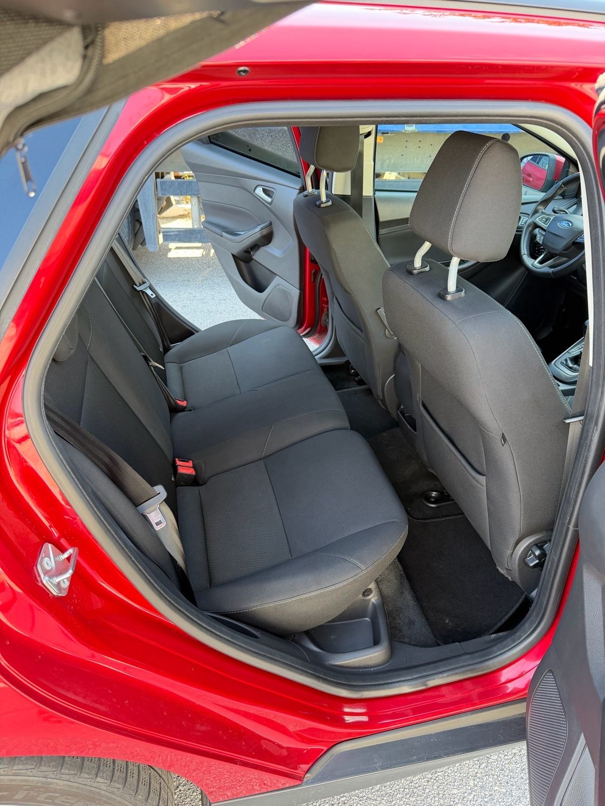 Ford Focus 1.5 TDCi #NAVI #PDC, fotografija 12