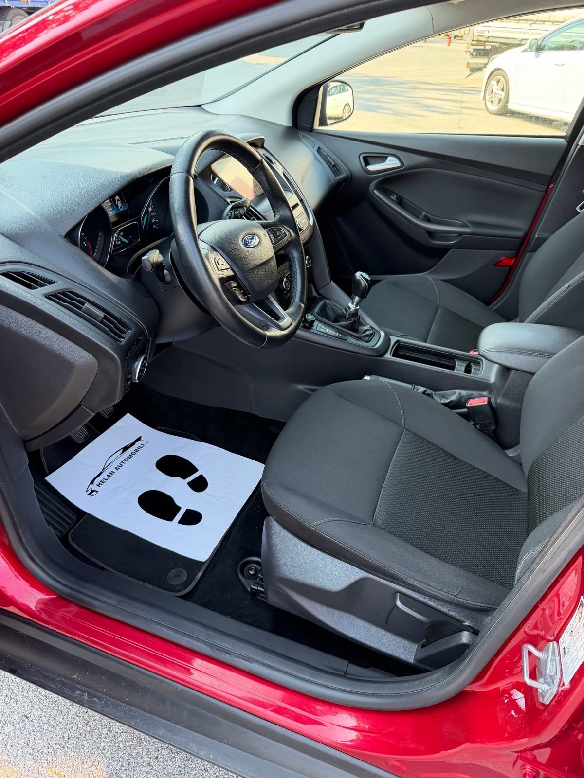 Ford Focus 1.5 TDCi #NAVI #PDC, fotografija 10