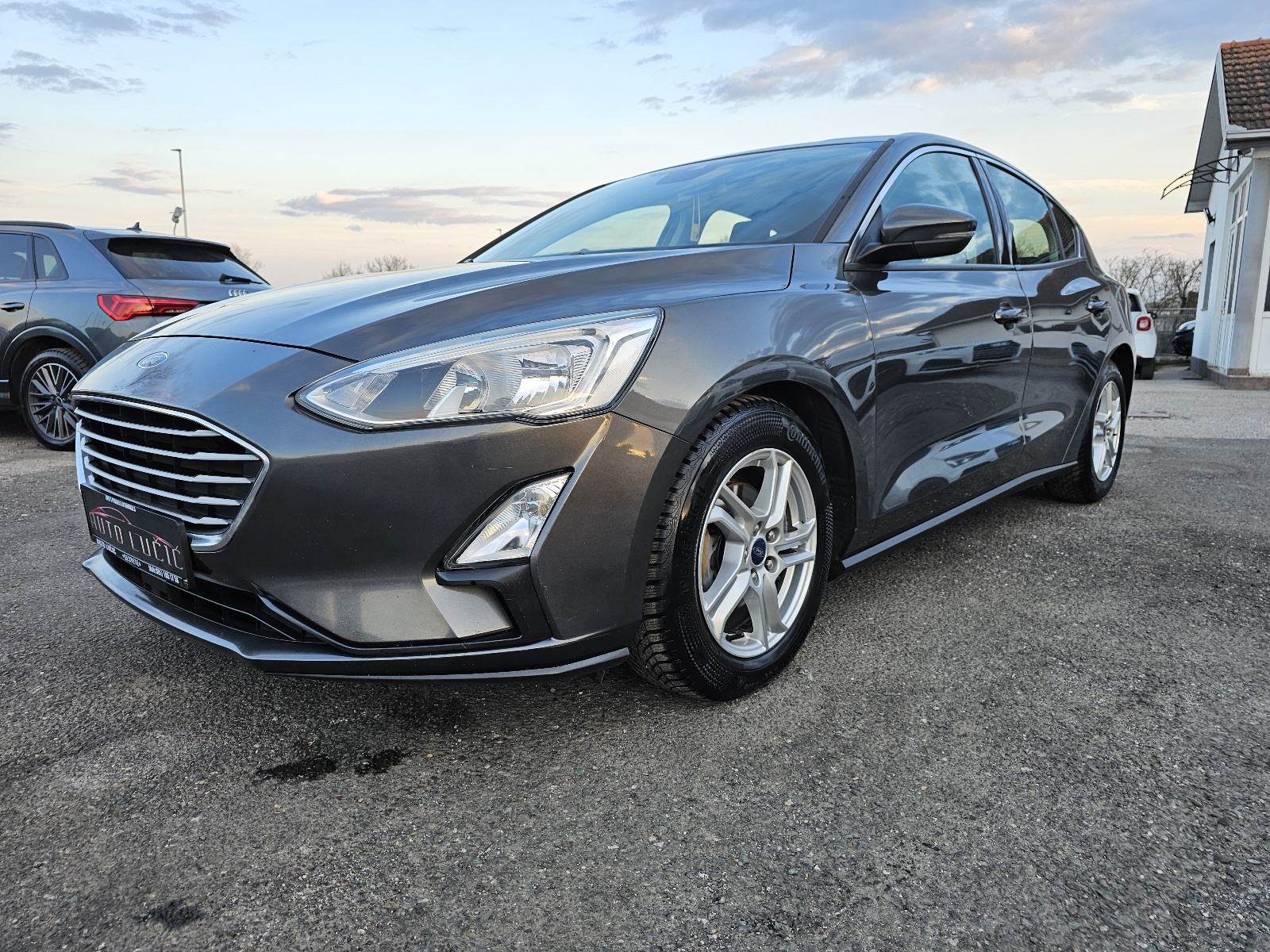 Ford Focus 1,5 TDCi ***ODLIČNO-STANJE***LED-PARKIRNI-SENZORI***, fotografija 1
