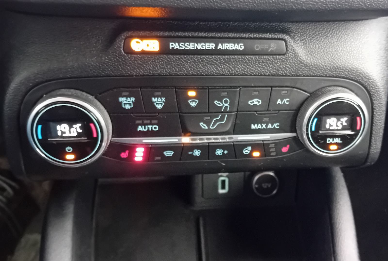 Ford Focus 1,5 TDCi. Jamstvo. Leasing, fotografija 13