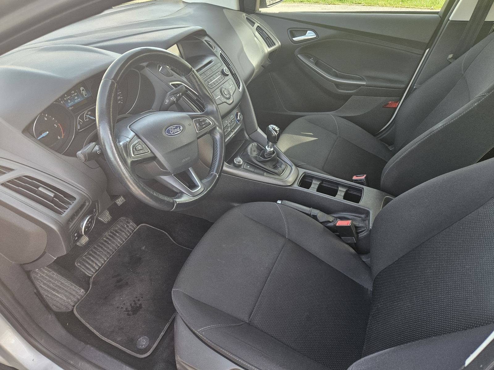Ford Focus 1,5 TDCi, fotografija 7
