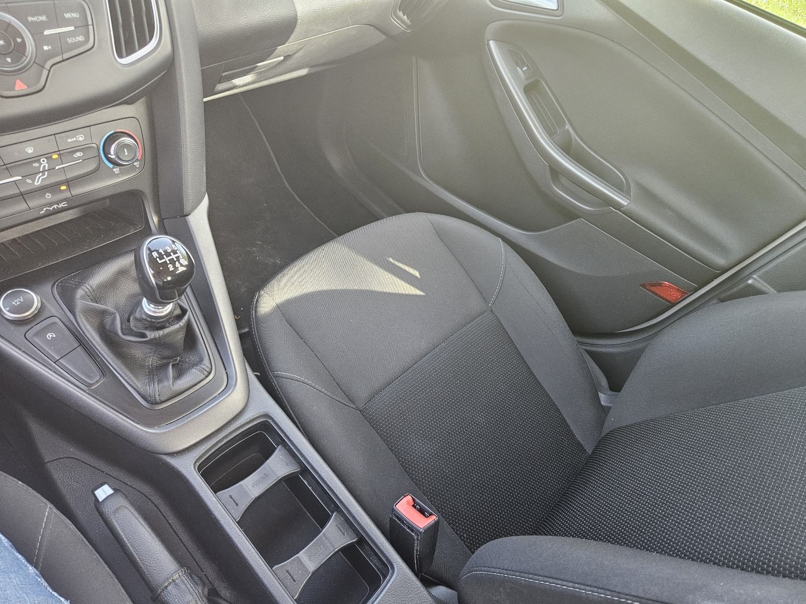 Ford Focus 1,5 TDCi, fotografija 10