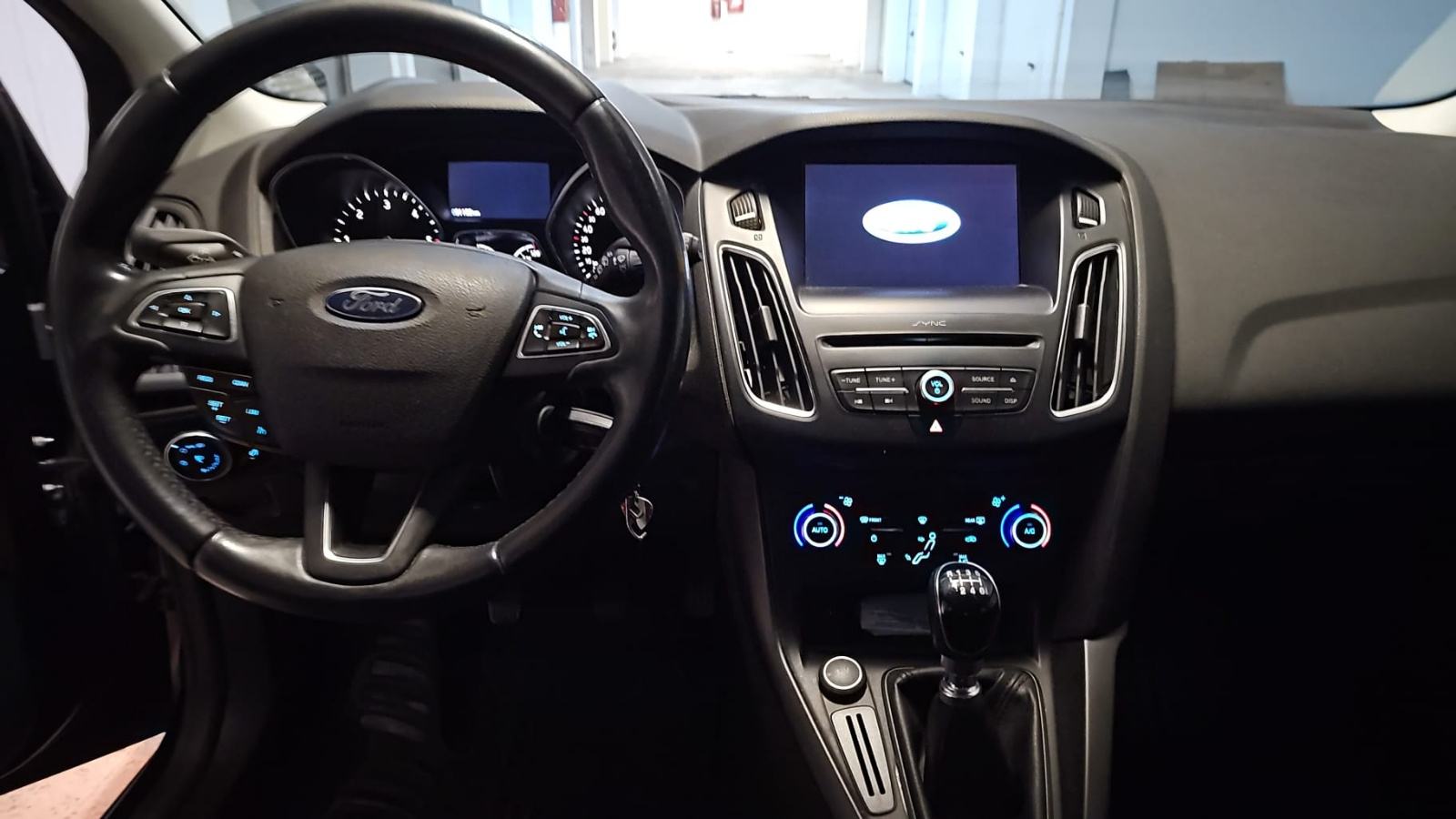 Ford Focus 1,5 TDCi, fotografija 7