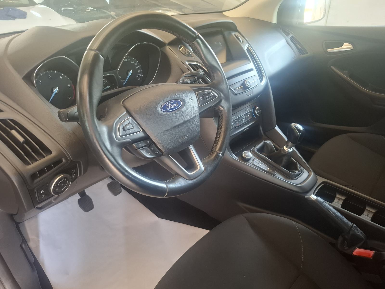 Ford Focus 1,5 TDCi euro6, fotografija 11