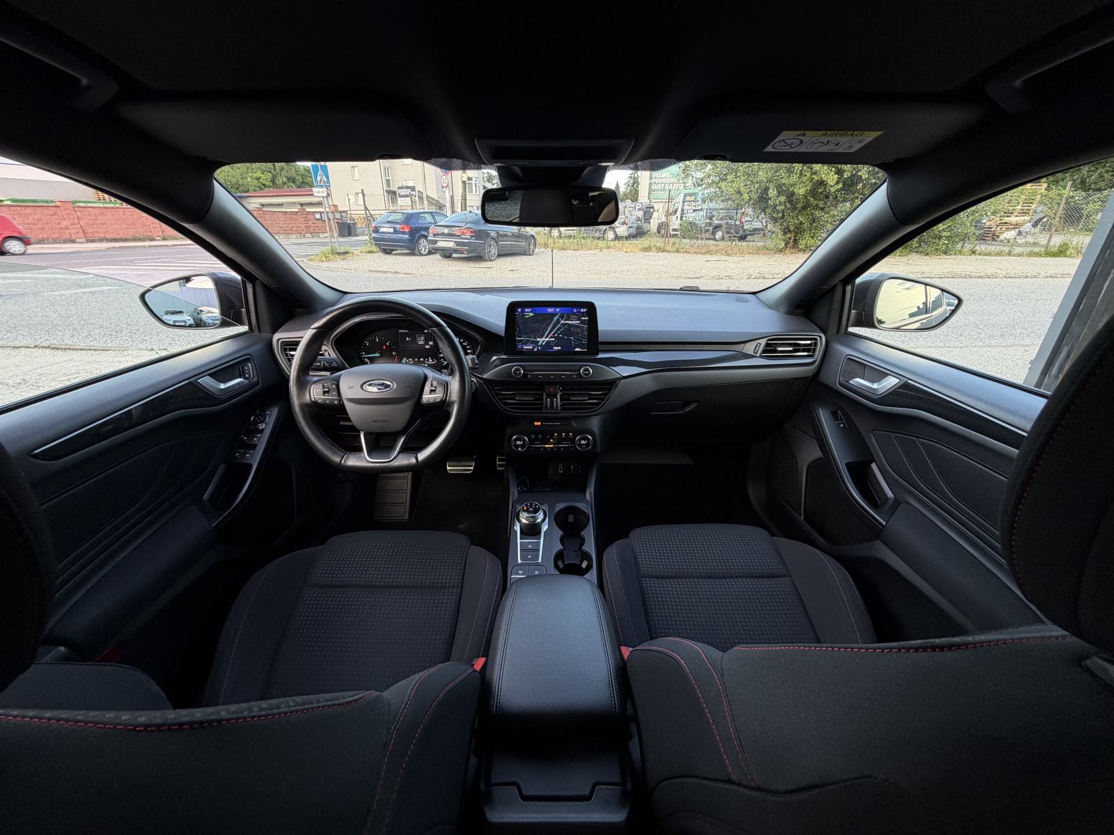 Ford Focus 1,5 TDCi ST-Line-POTVRDA KM-REG. 1 GOD.-AUTOMATIK-MOD.2020, fotografija 19