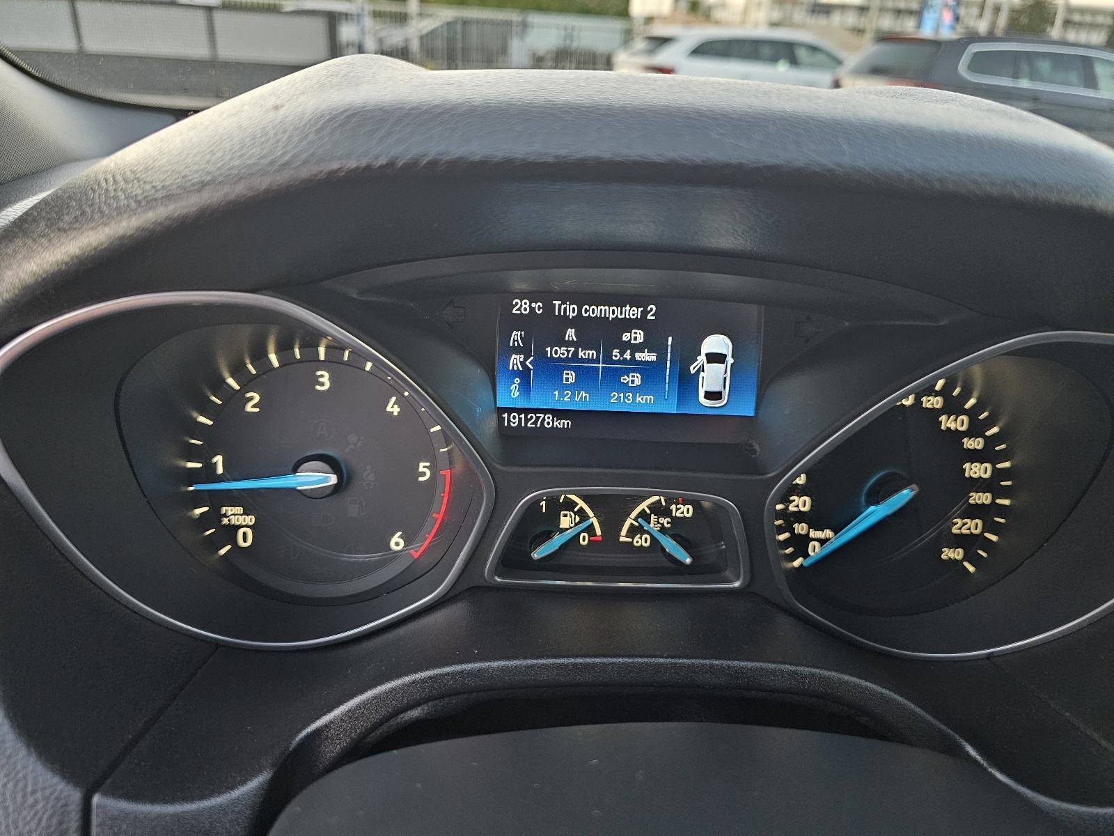 Ford Focus 1,5 TDCi ST-LINE ***TOP.STANJE***NAVI-ALU***CRNO-NEBO***, fotografija 16