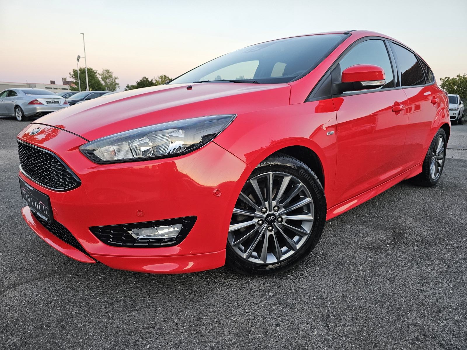 Ford Focus 1,5 TDCi ST-LINE ***TOP.STANJE***NAVI-ALU***CRNO-NEBO***, fotografija 20