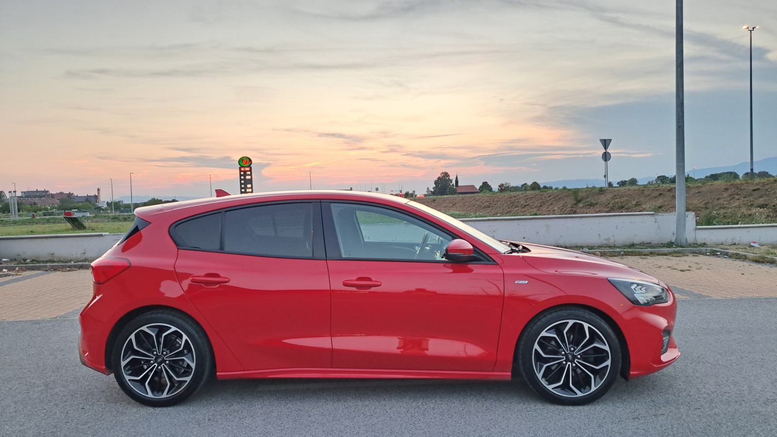 Ford Focus 1,5 TDCI ST-LINE X, AUTOMATIK, fotografija 7