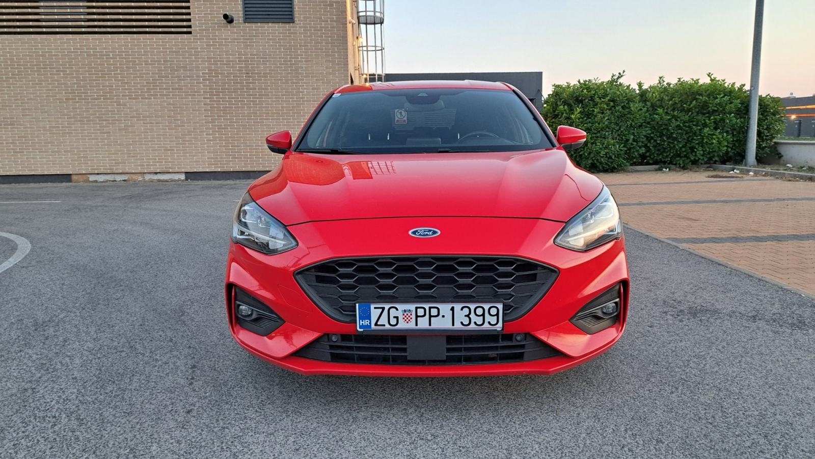 Ford Focus 1,5 TDCI ST-LINE X, AUTOMATIK, fotografija 9