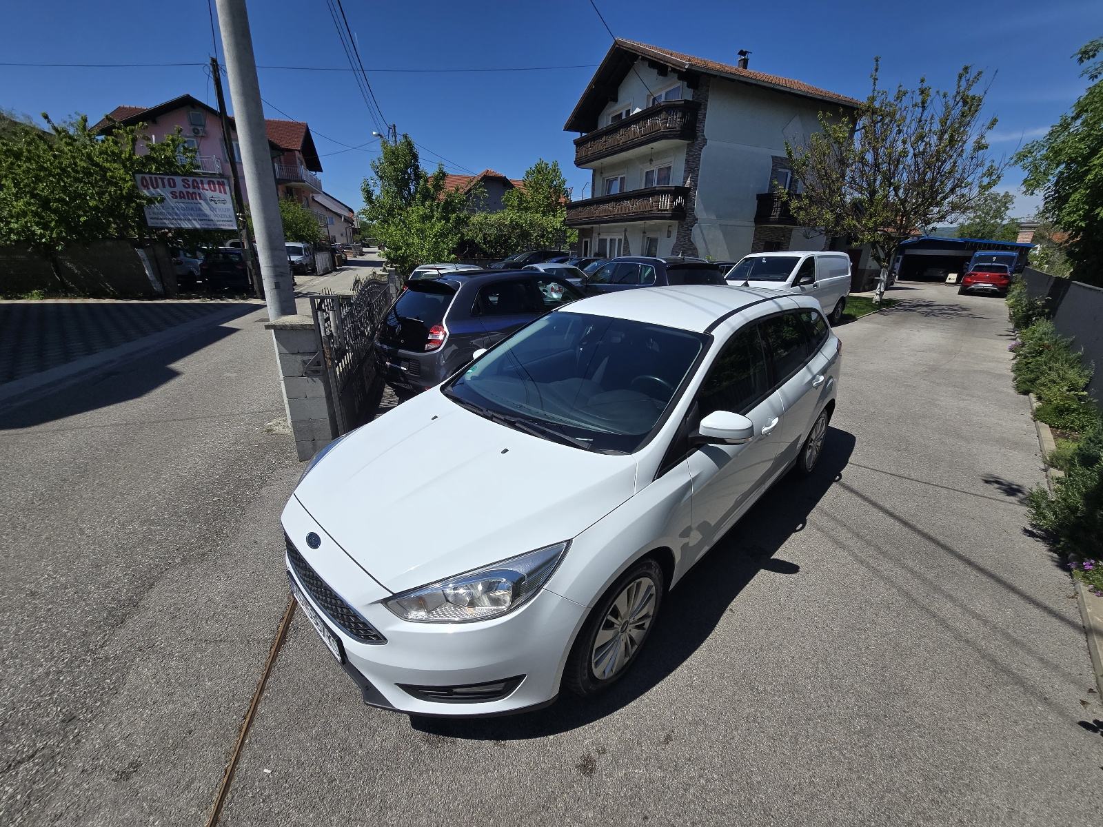 Ford Focus 1,5 TDCi**NAPRAVLJEN VELIKI I MALI SERVIS**, fotografija 2