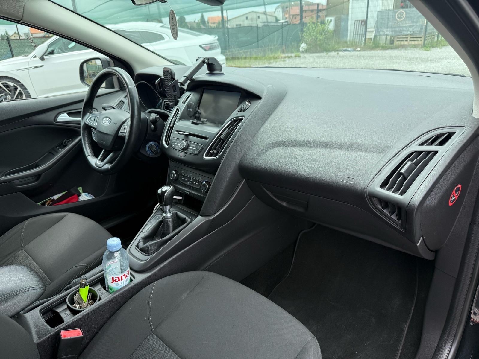 Ford Focus 1,5 TDCi TITANIUM NAVI 1.GODINU REGISTRIRAN ODLIČAN, fotografija 11