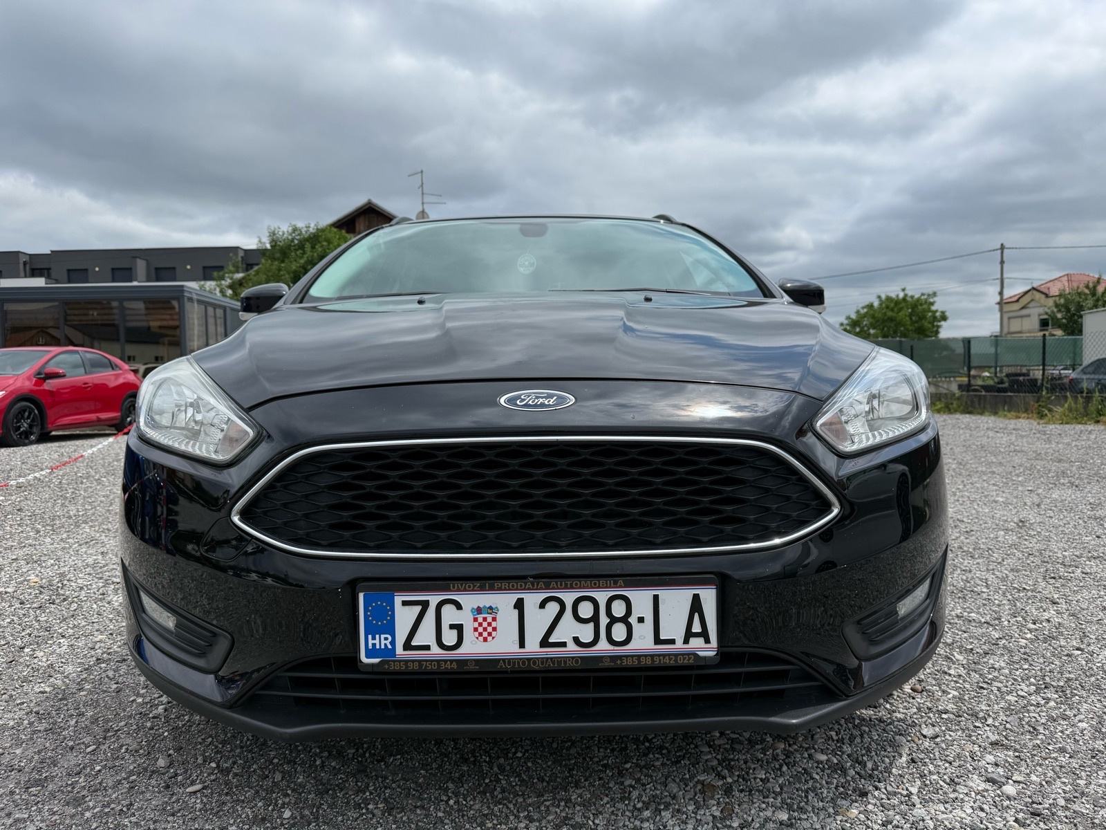 Ford Focus 1,5 TDCi TITANIUM NAVI 1.GODINU REGISTRIRAN ODLIČAN, fotografija 3