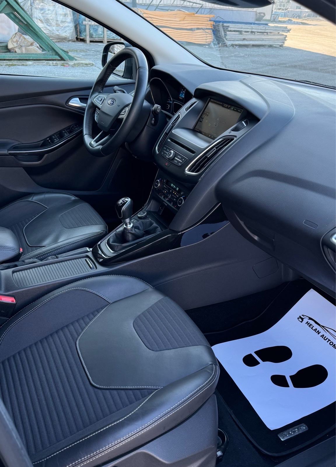 Ford Focus 1.5 TDCi TITANIUM #NAVI #PDC, fotografija 10