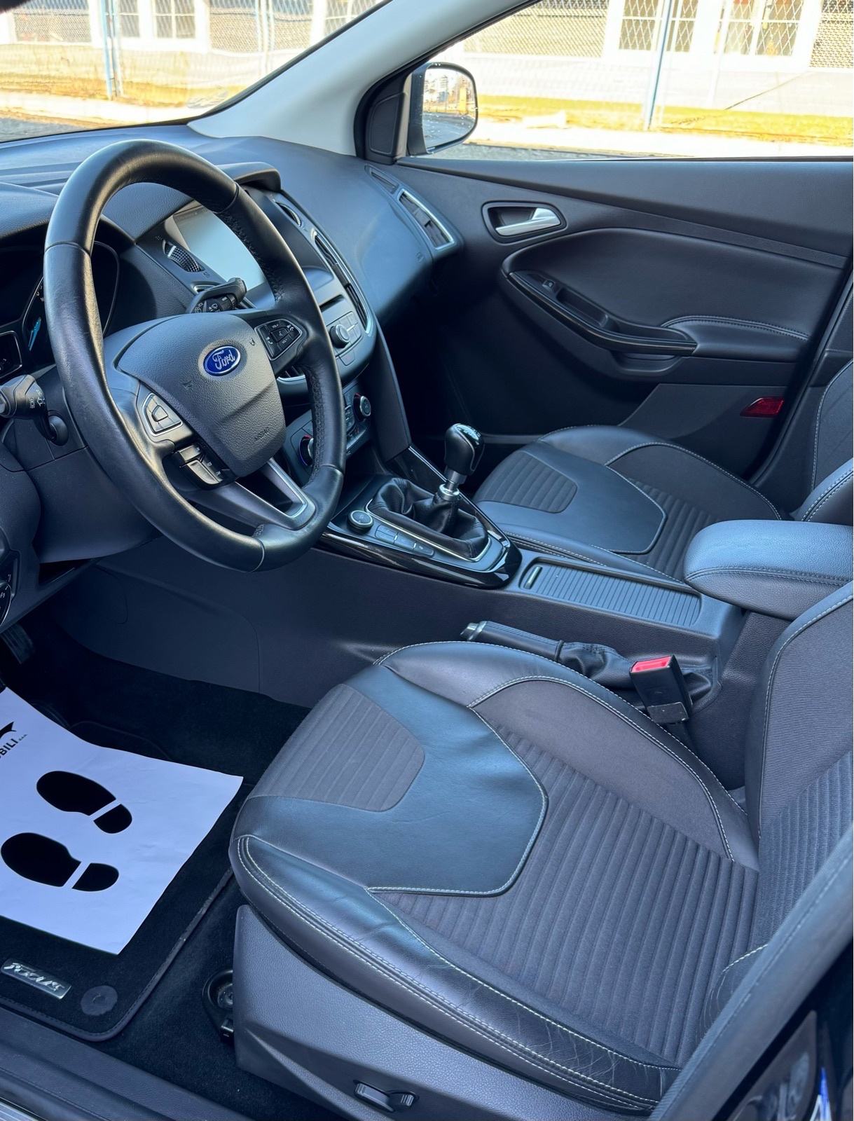Ford Focus 1.5 TDCi TITANIUM #NAVI #PDC, fotografija 11