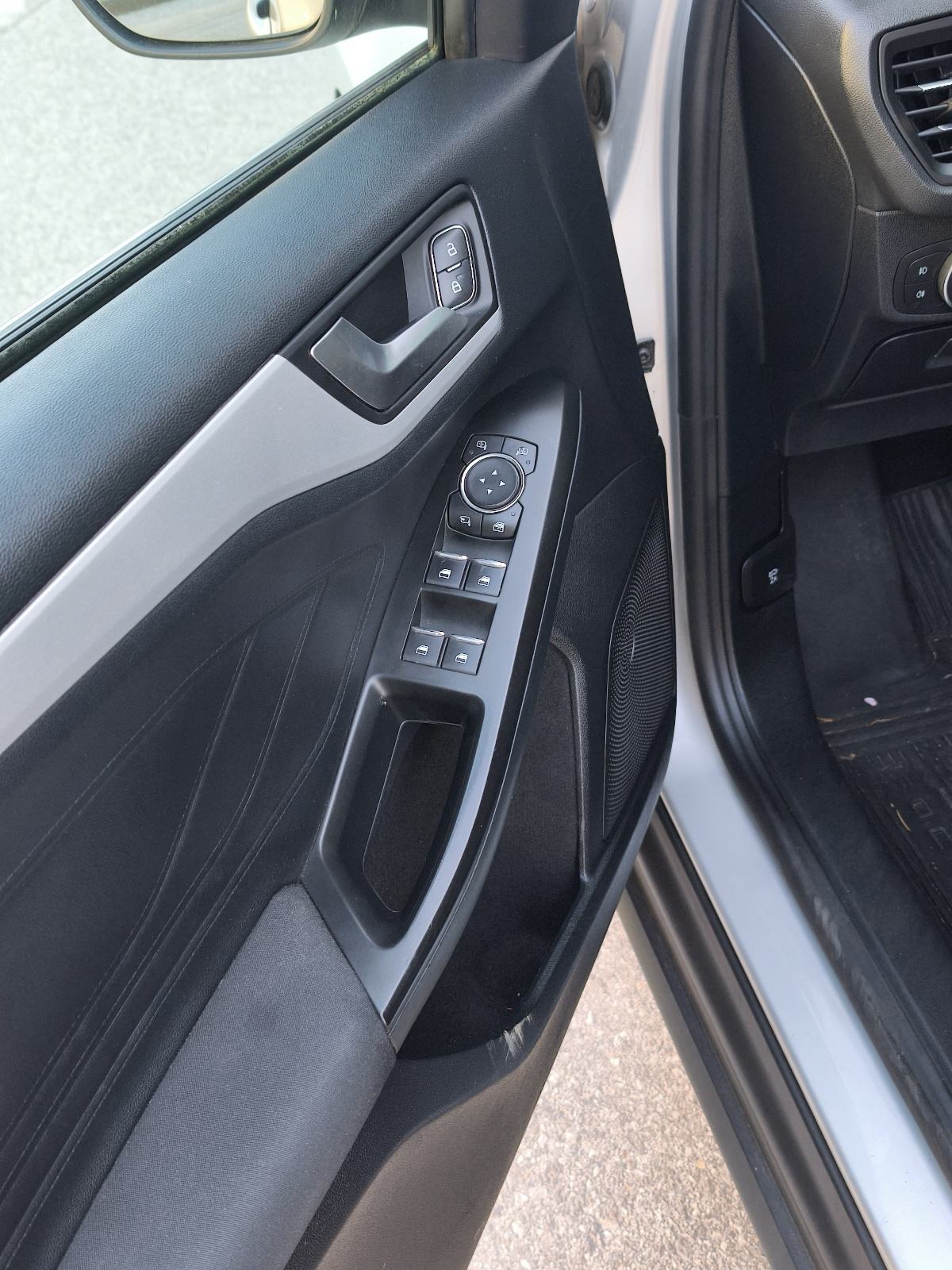 FORD FOCUS 1,5 TDCi TOP STANJE 8590€, fotografija 13