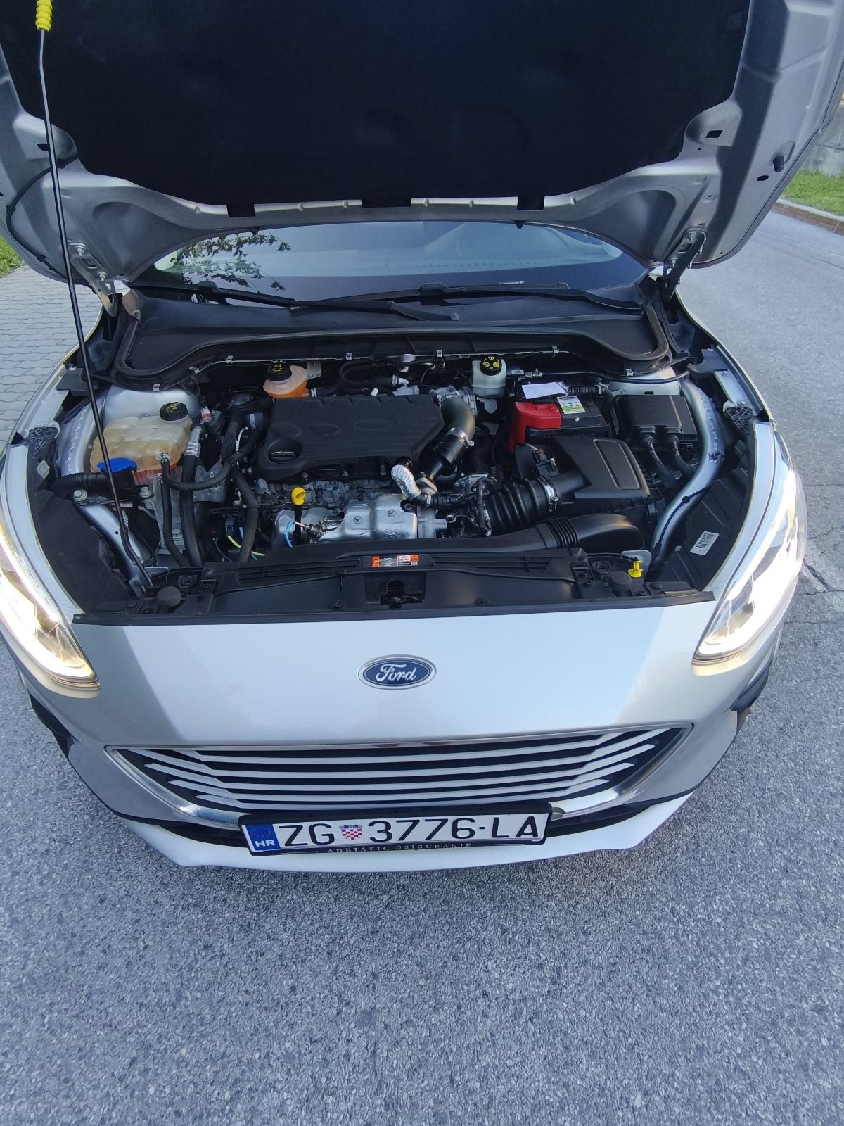 FORD FOCUS 1,5 TDCi TOP STANJE 8590€, fotografija 14