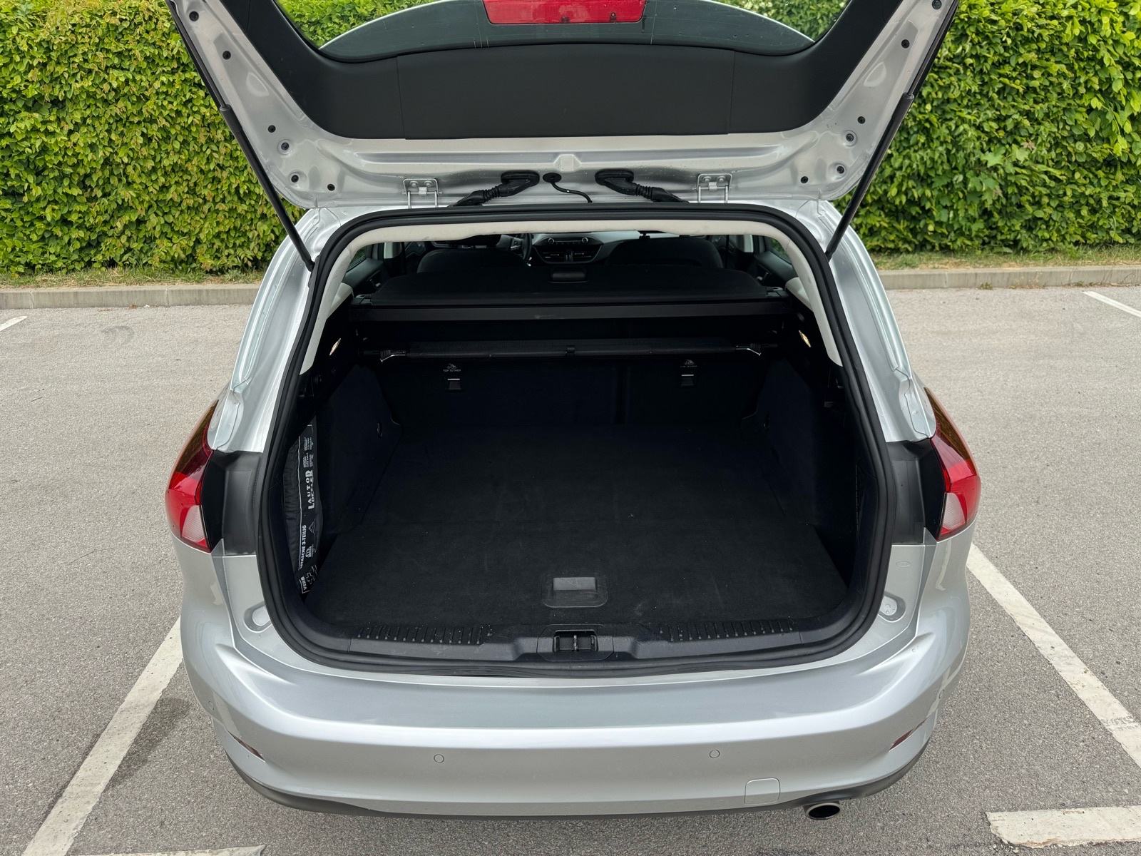 Ford Focus 1.5tdci 120ks Titanium•2022. •REG.7/27•LEASING•, fotografija 19
