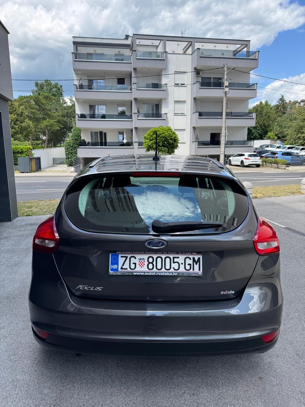 FORD FOCUS 1.5TDCI /174tkm/prvi vlasnik/HR auto/servisna+računi/, fotografija 6