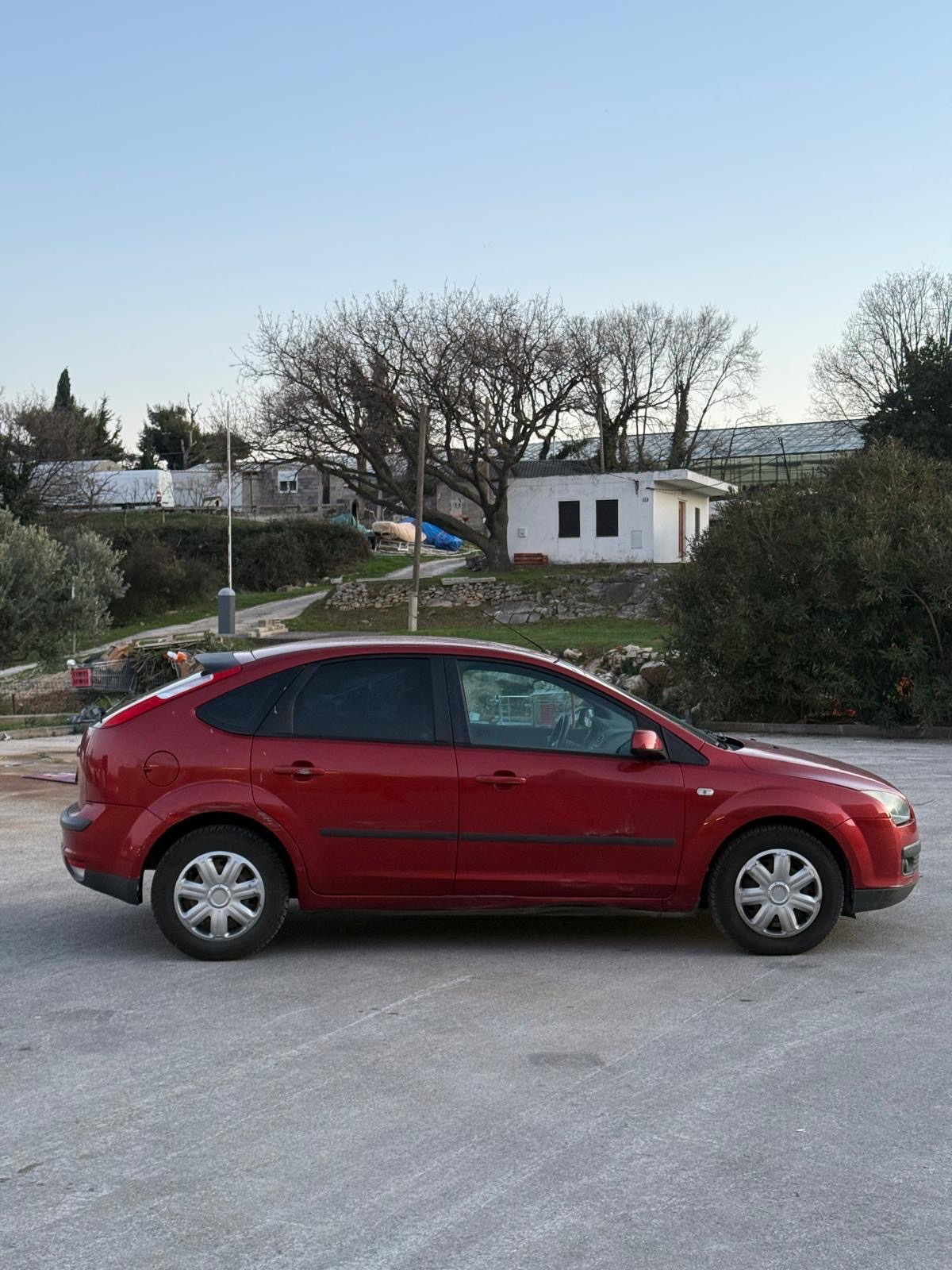 Ford Focus 1,6 16V nije registriran ali je spreman za reg., fotografija 5