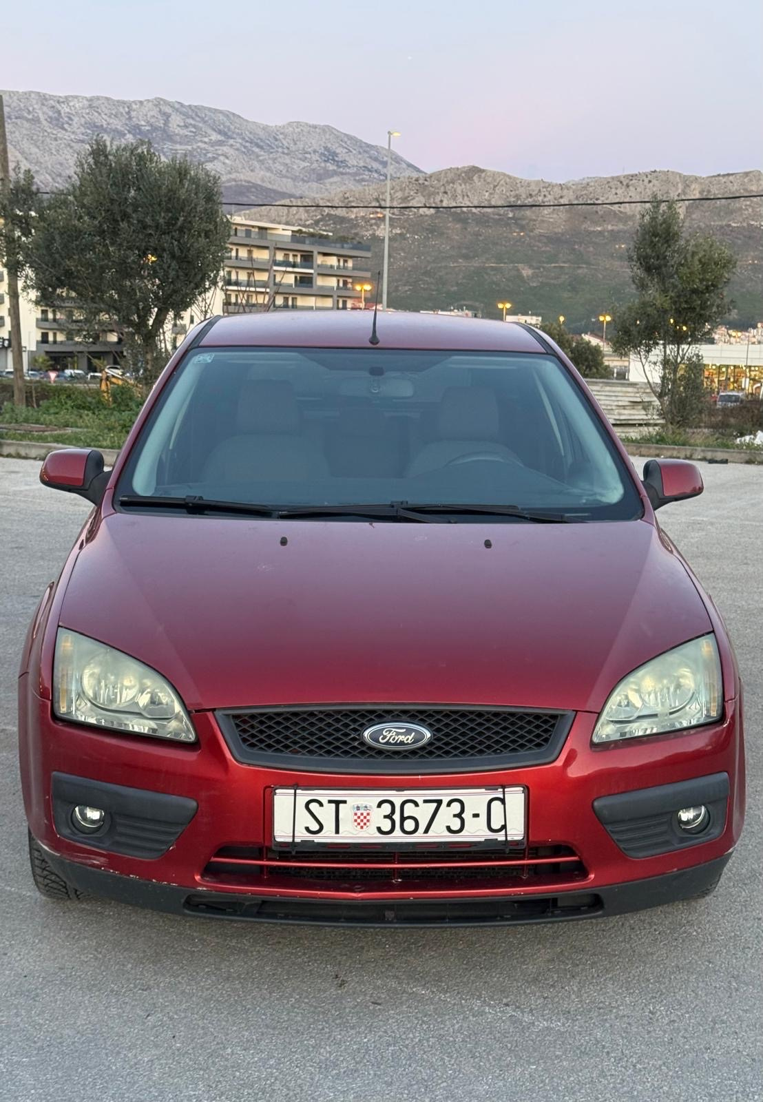 Ford Focus 1,6 16V nije registriran ali je spreman za reg., fotografija 6