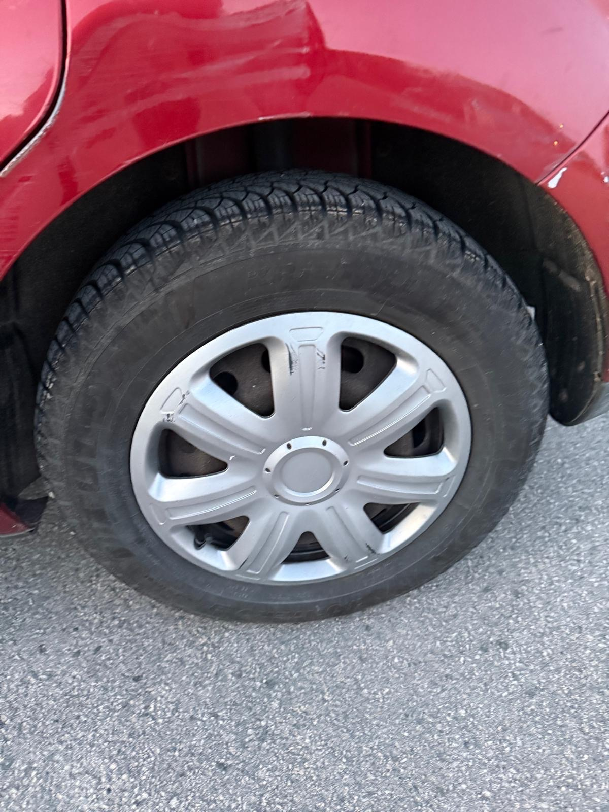 Ford Focus 1,6 16V nije registriran ali je spreman za reg., fotografija 16
