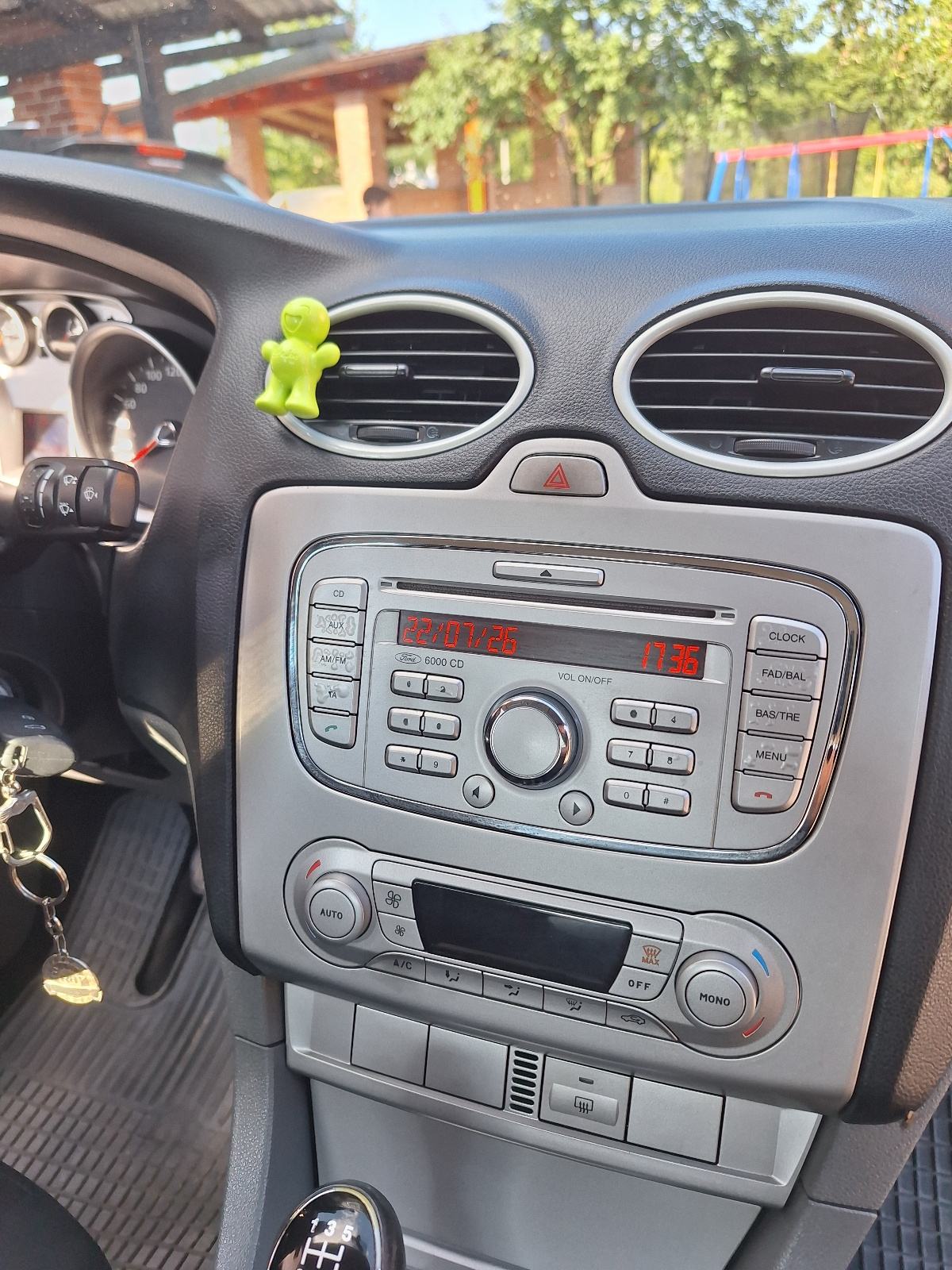 Ford Focus 1,6 16V, fotografija 17