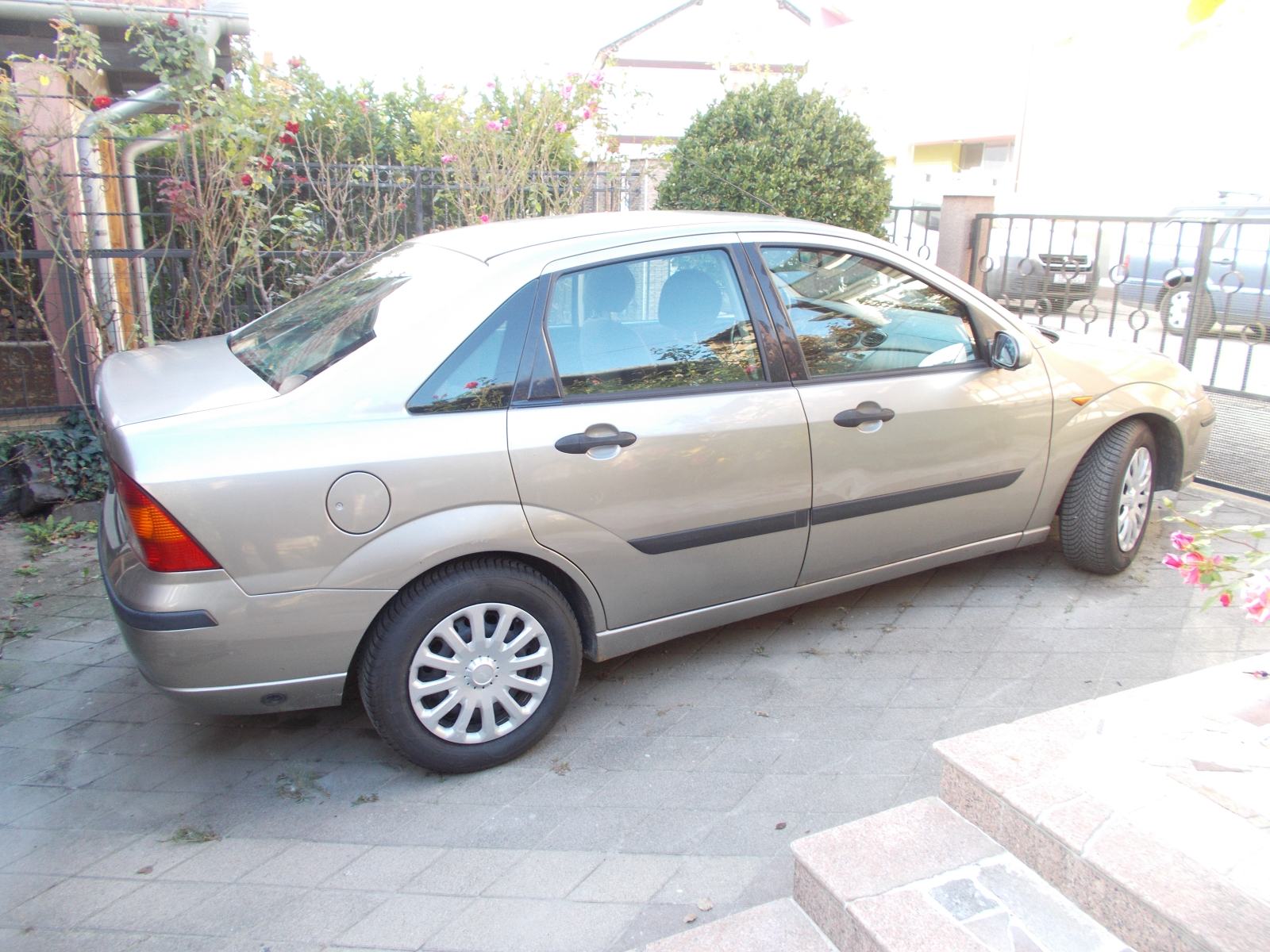 Ford Focus 1,6 I automatik+LPG, fotografija 3