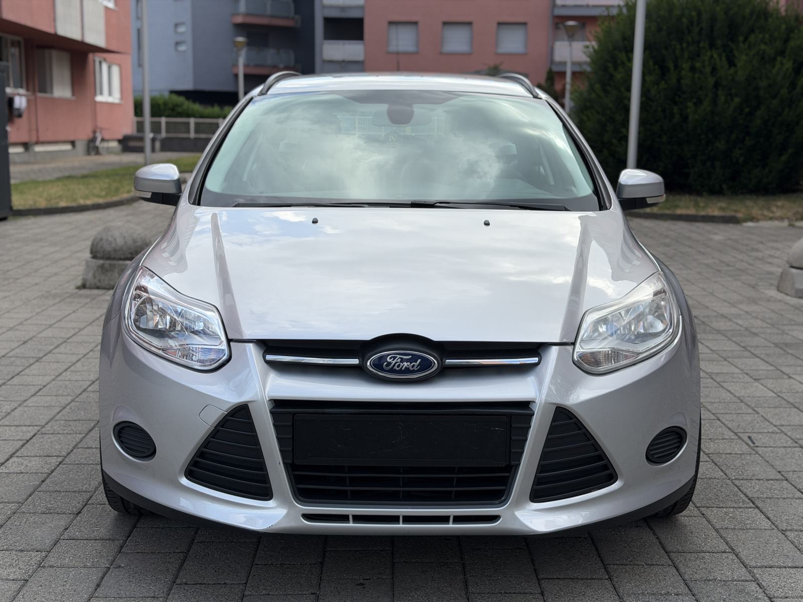 Ford Focus 1,6 / DIESEL / KARAVAN / TOP STANJE / REG 1.god, fotografija 3