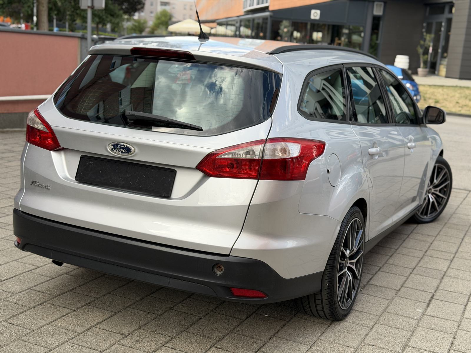 Ford Focus 1,6 / DIESEL / KARAVAN / TOP STANJE / REG 1.god, fotografija 5
