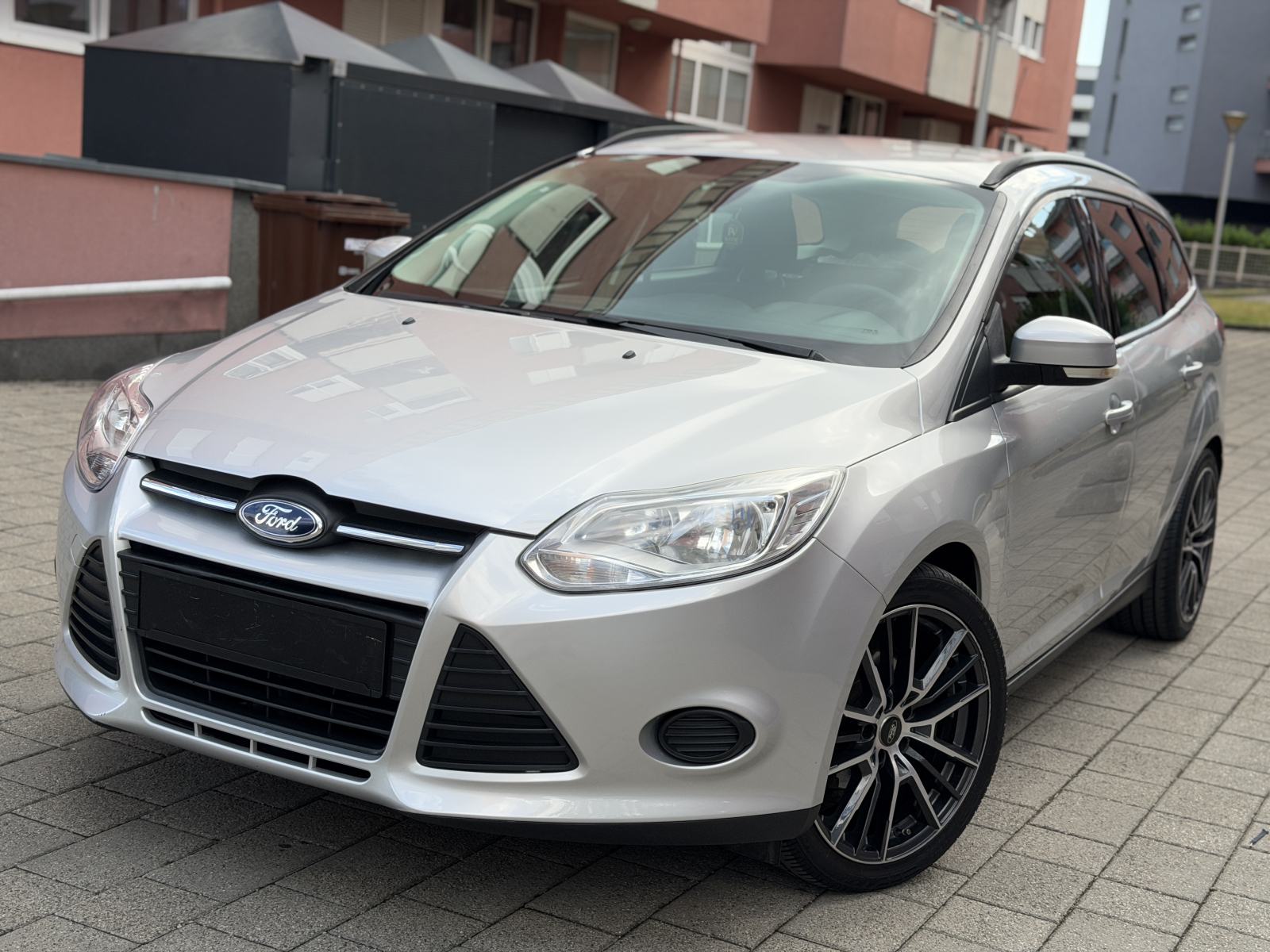 Ford Focus 1,6 / DIESEL / KARAVAN / TOP STANJE / REG 1.god, fotografija 2