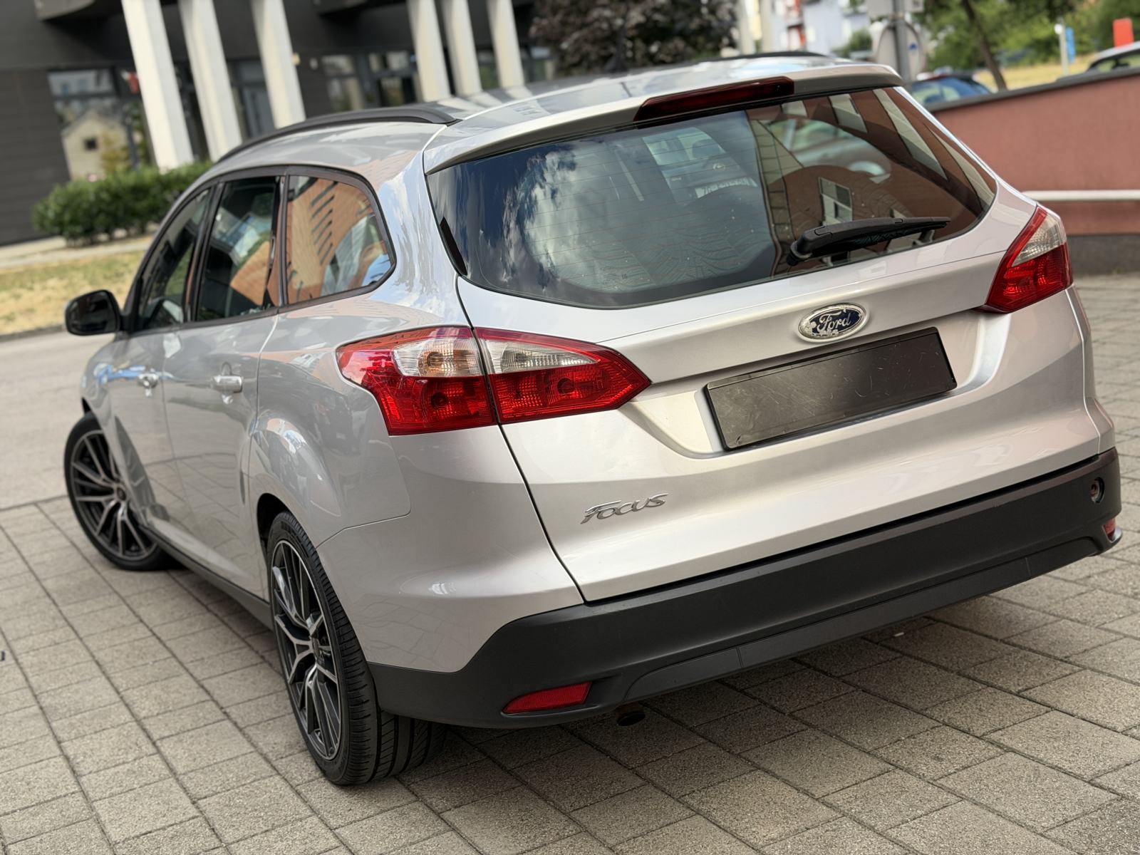 Ford Focus 1,6 / DIESEL / KARAVAN / TOP STANJE / REG 1.god, fotografija 4