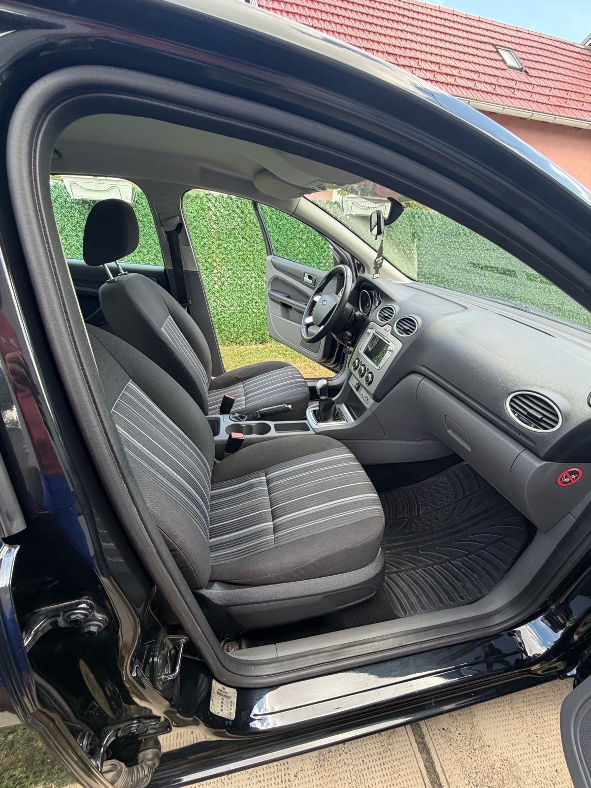 FORD FOCUS 1.6 DURATEC 74 kW / 100 KS – BENZIN + PLIN reg.07/2027., fotografija 11