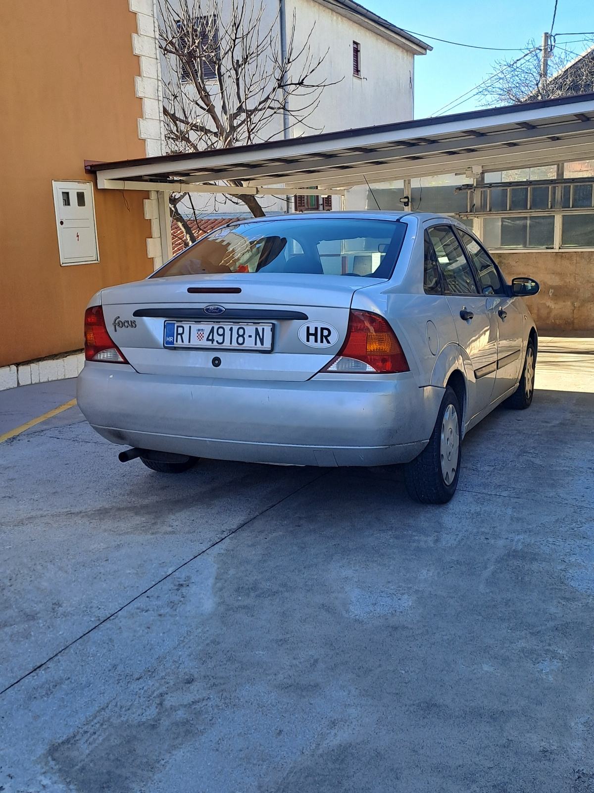 Ford Focus 1,6, fotografija 2