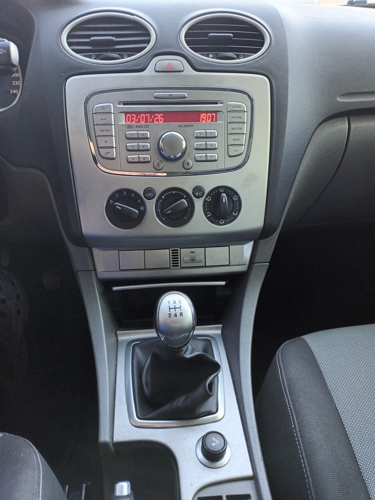 Ford Focus 1,6, fotografija 10