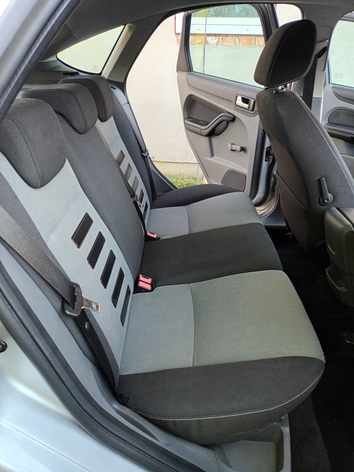 Ford Focus 1,6, fotografija 13