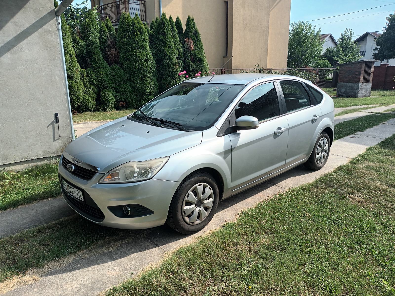 Ford Focus 1,6, fotografija 1