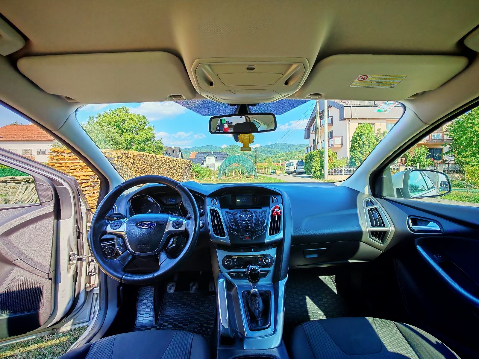 Ford Focus 1,6, fotografija 8