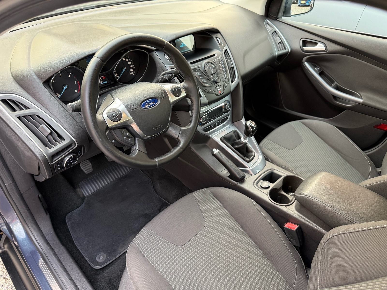 FORD FOCUS 1.6 TDCI TITANIUM 2014 GOD, 202 000 KM, TOP STANJE !!, fotografija 10