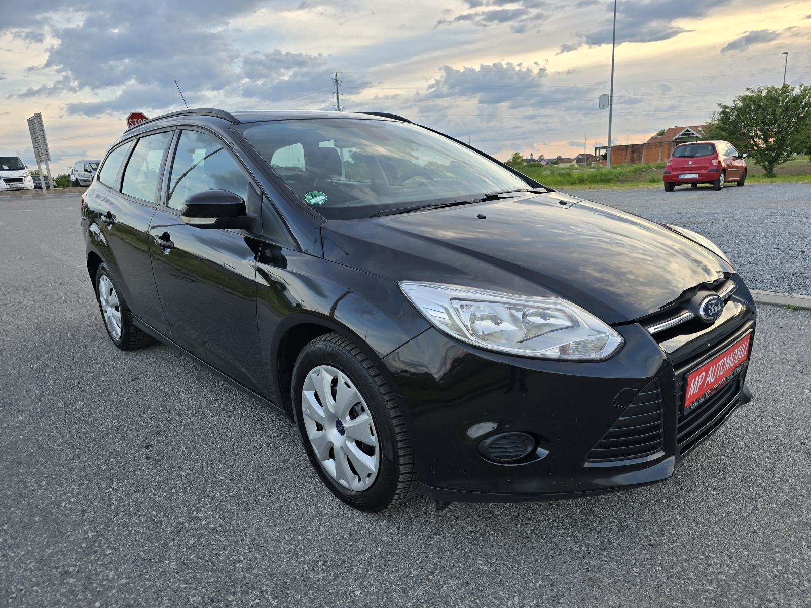 Ford Focus 1,6 TDCI-2014gd.md-NAVIGACIJA-187km,klima,6brz,kuka,KARTICE, fotografija 4