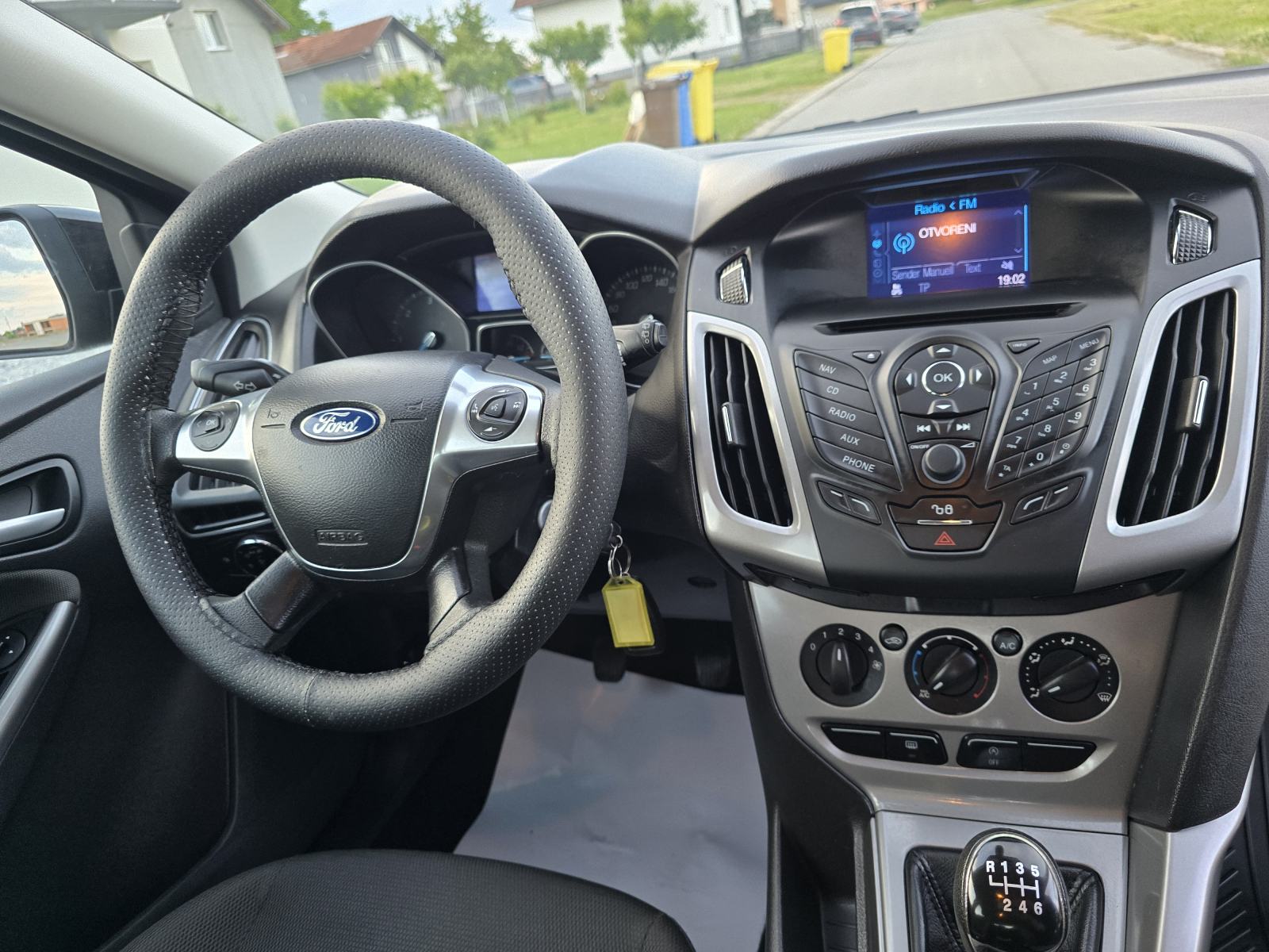 Ford Focus 1,6 TDCI-2014gd.md-NAVIGACIJA-187km,klima,6brz,kuka,KARTICE, fotografija 14